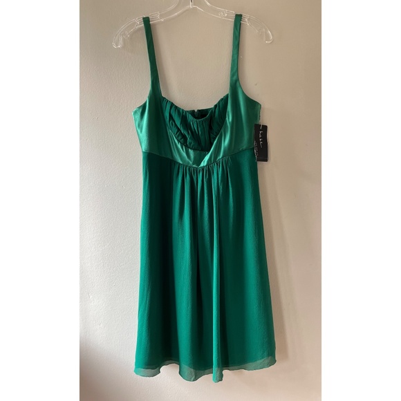 Nicole Miller Sz 8 Silk Tank Midi Lined Cocktail Dress Back Zip Emerald Green - Picture 1 of 10